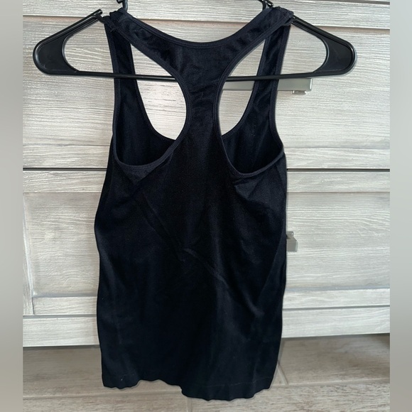 Marilyn Monroe Black Dri-Fit Stretchy Racerback Workout Tank - Picture 2 of 3